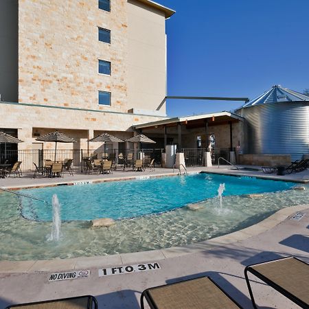 Holiday Inn San Antonio Northwest- Seaworld Area By Ihg Εξωτερικό φωτογραφία
