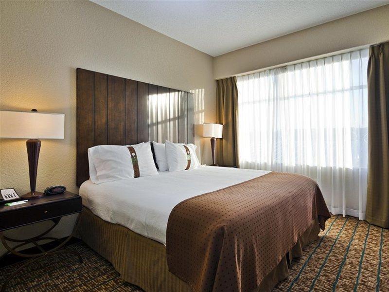 Holiday Inn San Antonio Northwest- Seaworld Area By Ihg Εξωτερικό φωτογραφία